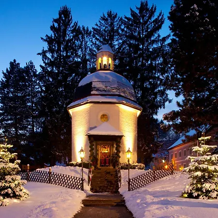 Im Mondseeland Сasa de vacaciones